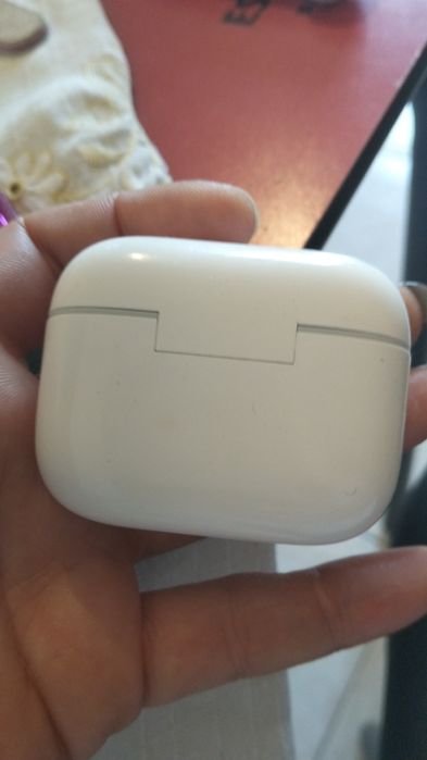 Wireless headphone