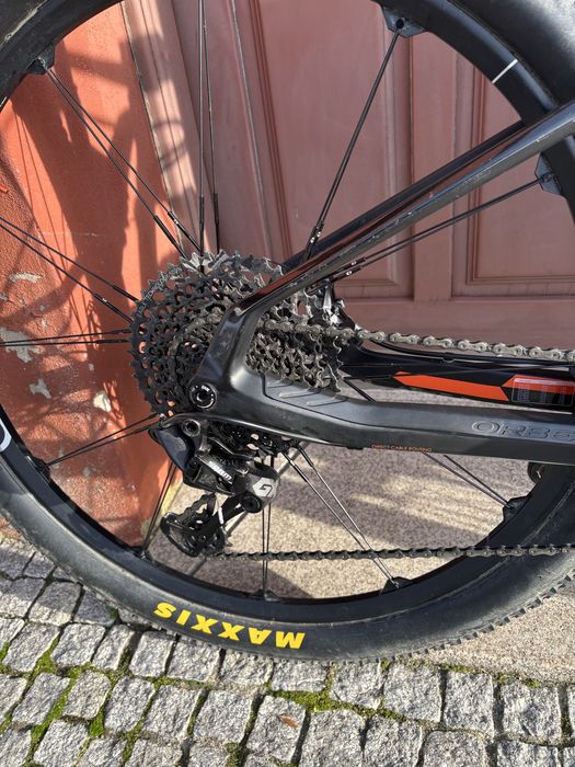 Bicicleta BTT 29” Orbea Oiz m50 Full Carbono