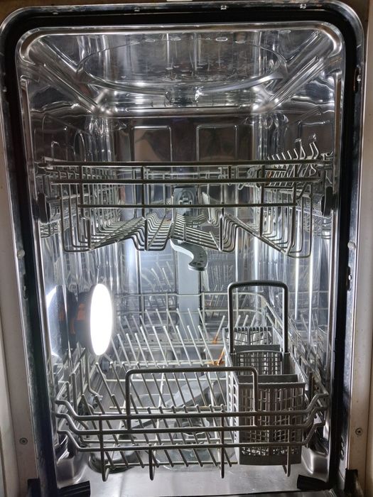 Посудомийка Cany 1L949