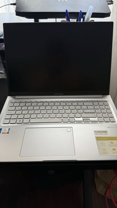 Asus Vivobook portatil
