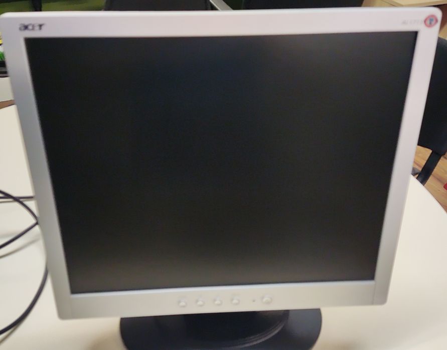 Monitor Acer AL1715