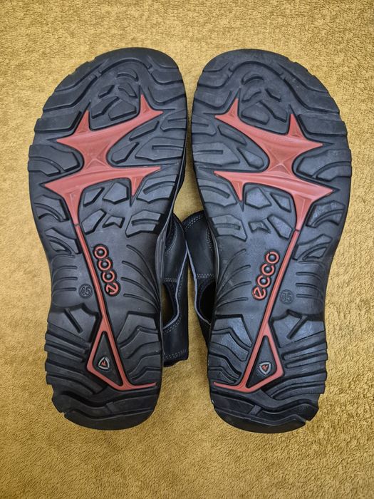 Босоножки кожаные  ECCO p. 45
