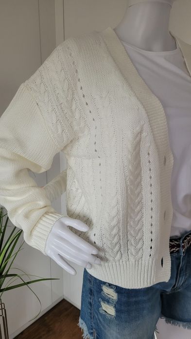 Kardigan damski krótki rozpinany ecru śmietankowy S/M/L