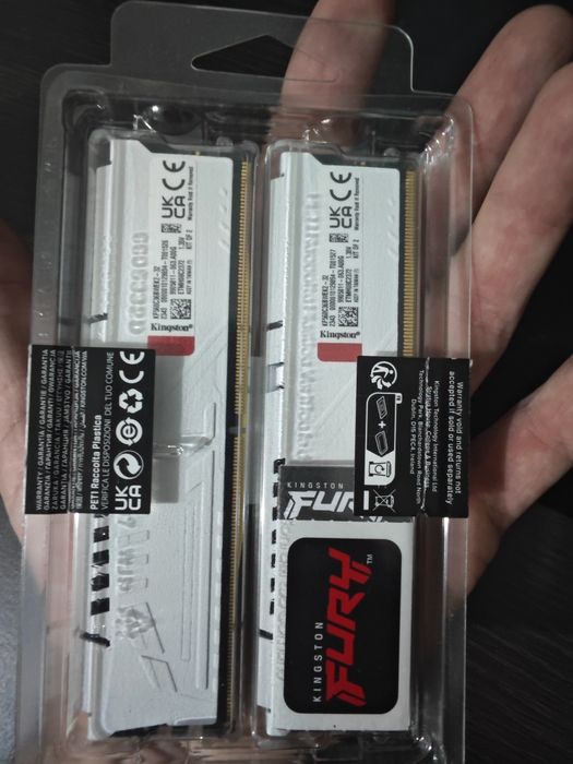 RAM Kingston Fury Beast White EXPO DDR5 32GB 6000MHz CL36