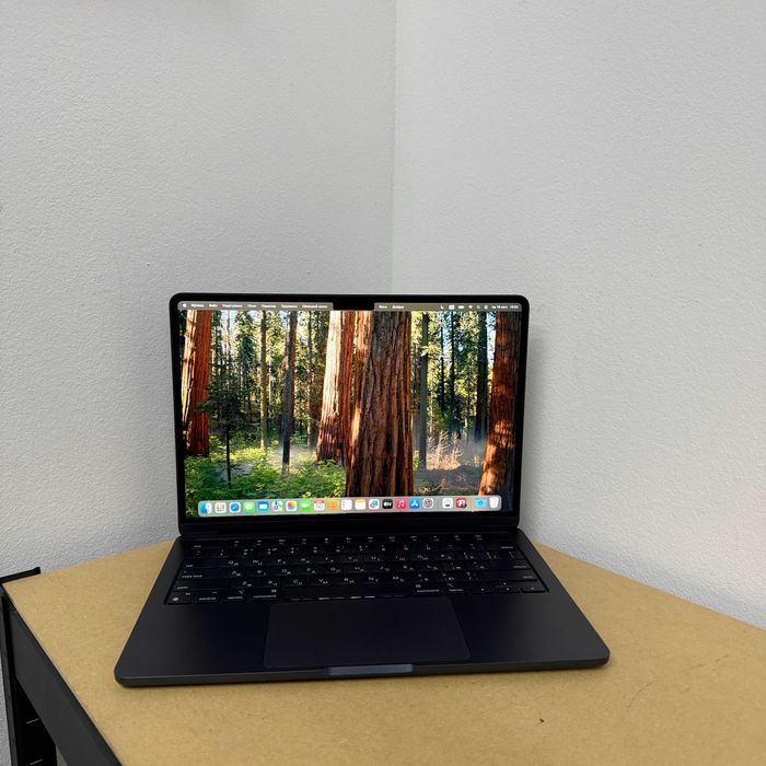 MacBook Air 2022 { M2 | 16gb | 1Tb SSD) Гарантія . 18805SV