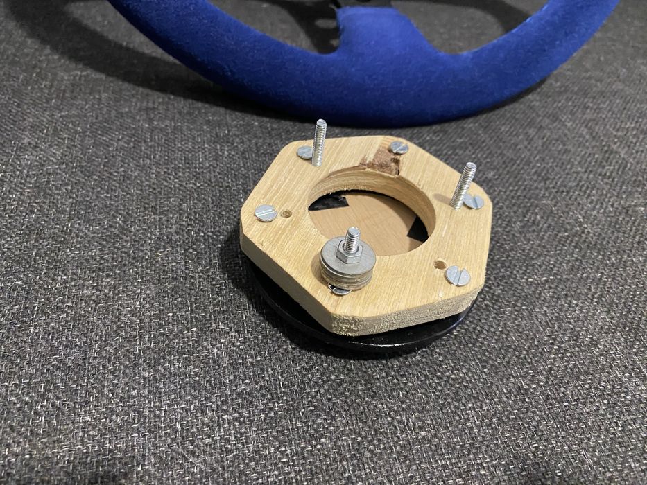 Thrustmaster T300