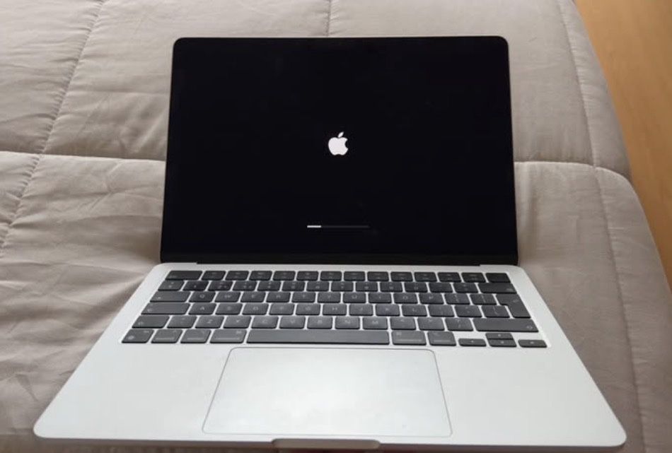 Macbook Air M2 2022 8/512 GB - irretocavel