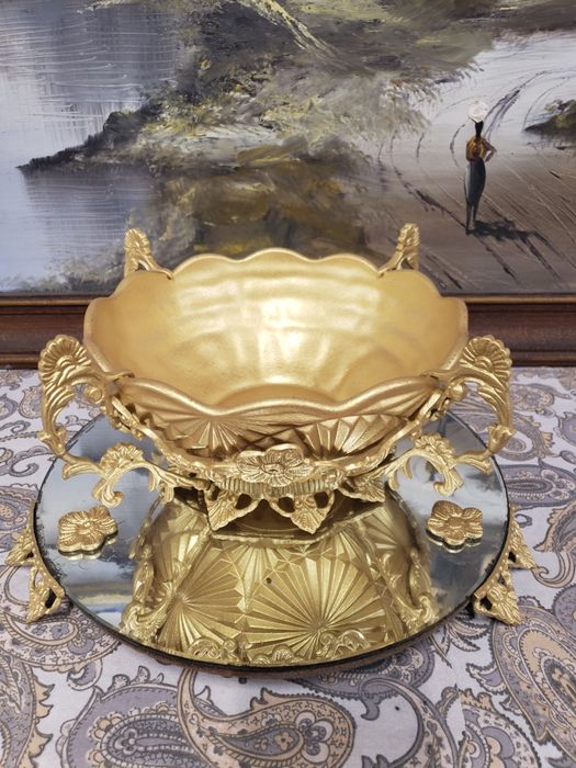 centro mesa/fruteira dourado