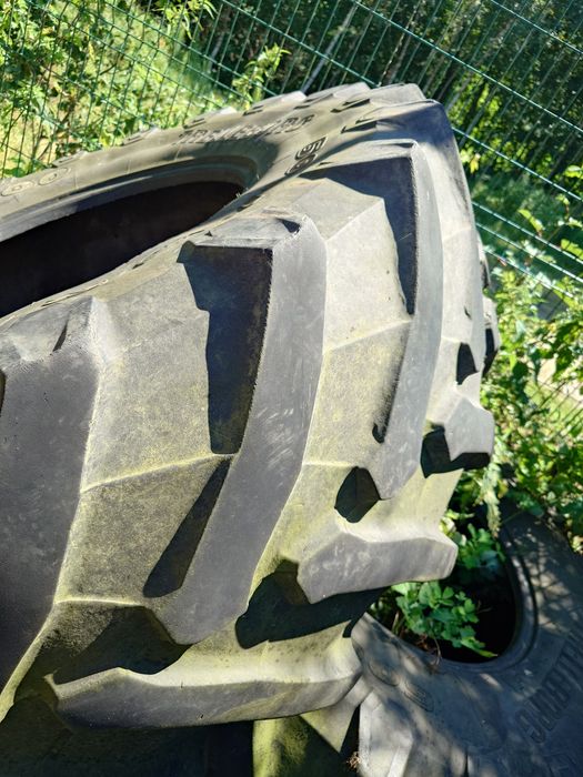 Opony 600 65 r28 Trelleborg.