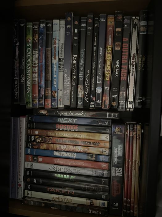 30 filmes  em dvd  -   3 euros cada