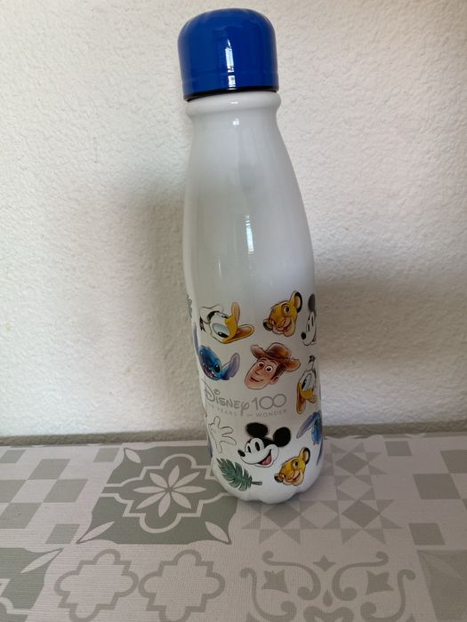 Garrafa Disney nova