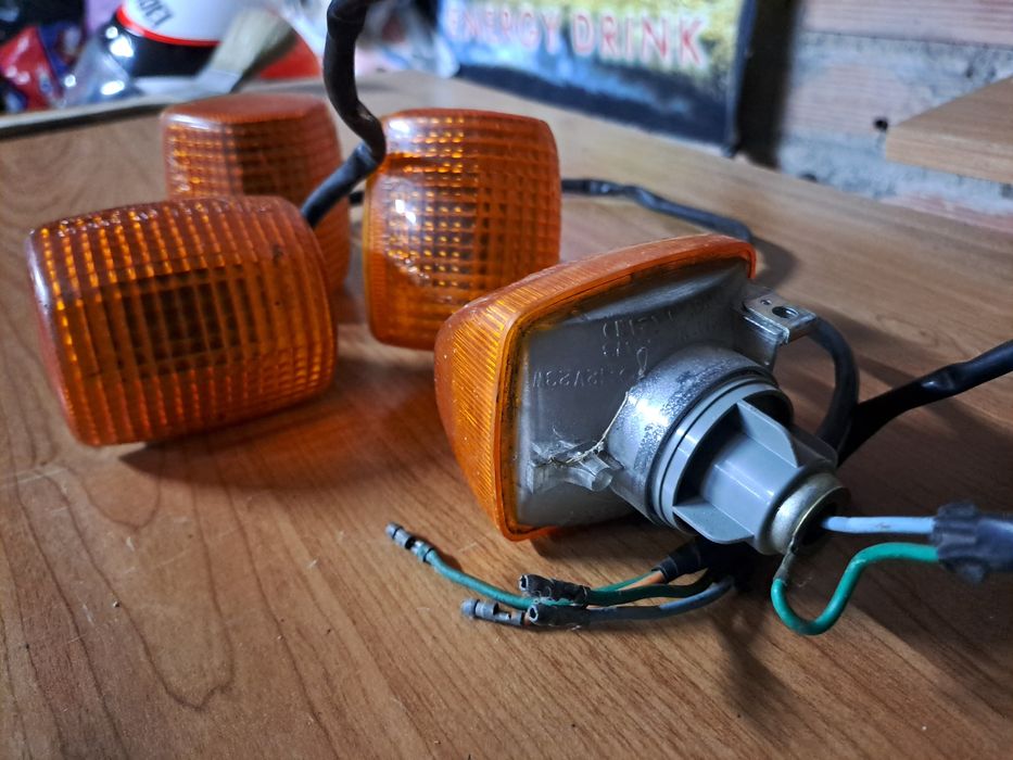 4 Piscas NSR125 JC22