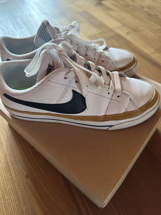 Кросівки, Кеди Nike