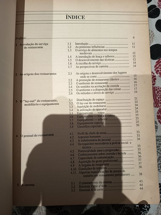 Serviço de Restaurante Manual Prático e profissional