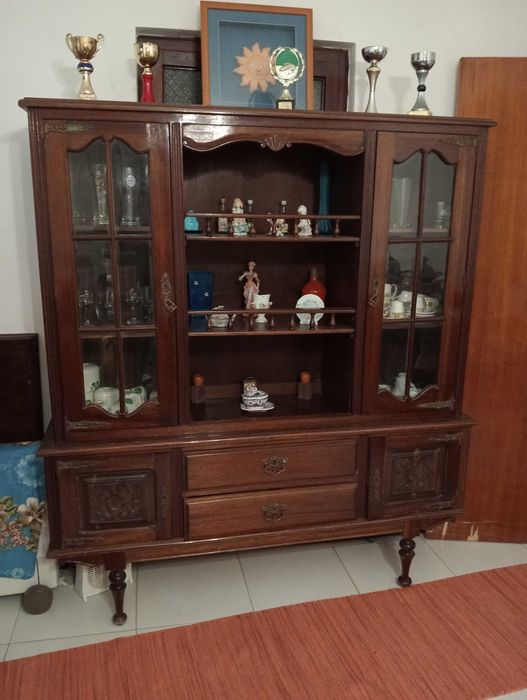 Móvel de sala antigo