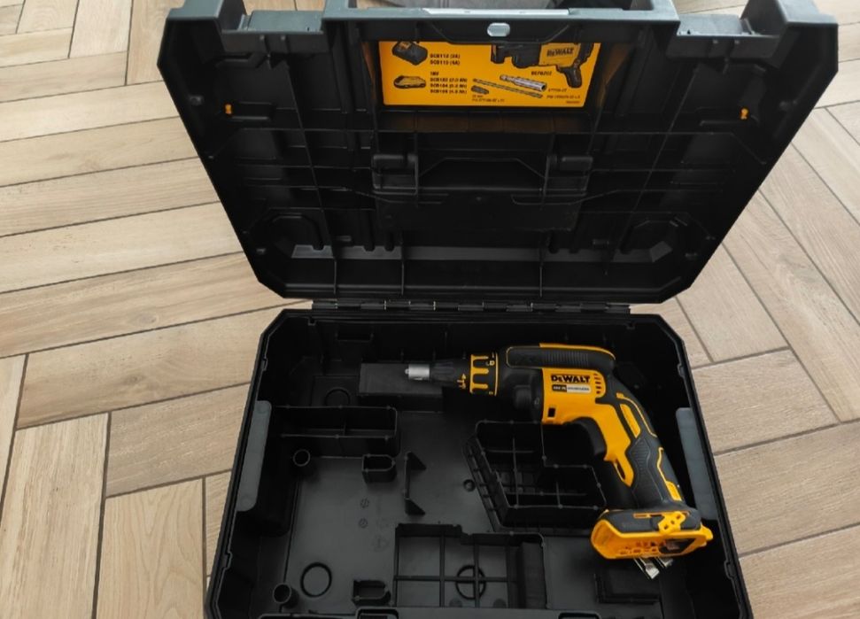 Wkrętarka do GK Dewalt DCF620NT