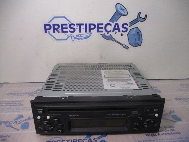 Rádio / auto-rádio NISSAN X-Trail (T30)