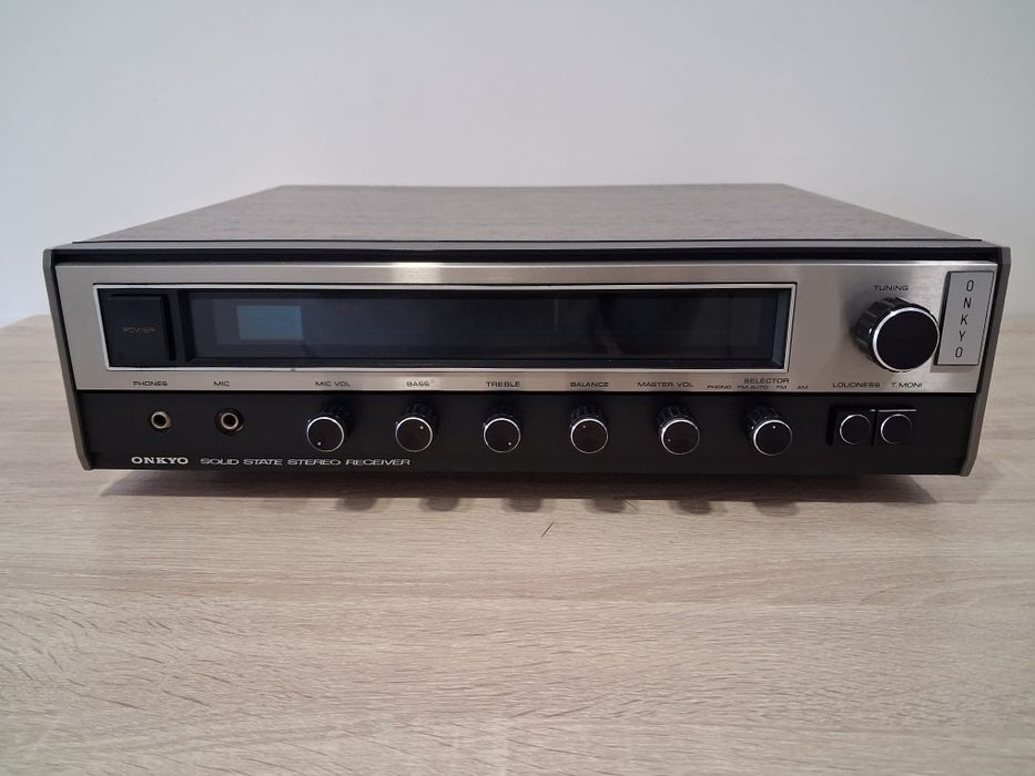 Amplificador ONKYO Y-100