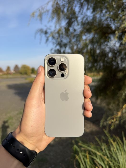 З гарантією iphone 15pro 128gb natural titanium neverlock 100%акумулятор esim
