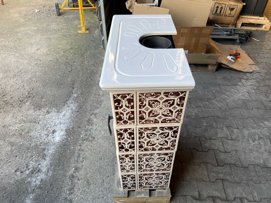 Piec piecyk kominek kaflowy wolnostojący koza JASMIN 10kW brązowy