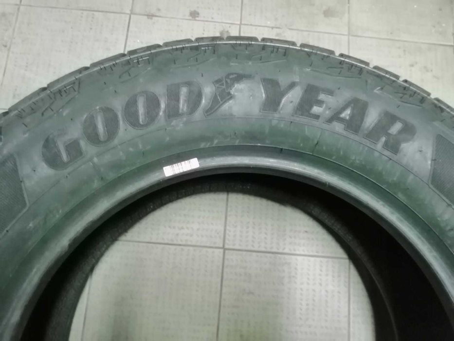 2 Pneus novos 255/65 R18 Amarok, Range Rover, Izuzu, Hilux