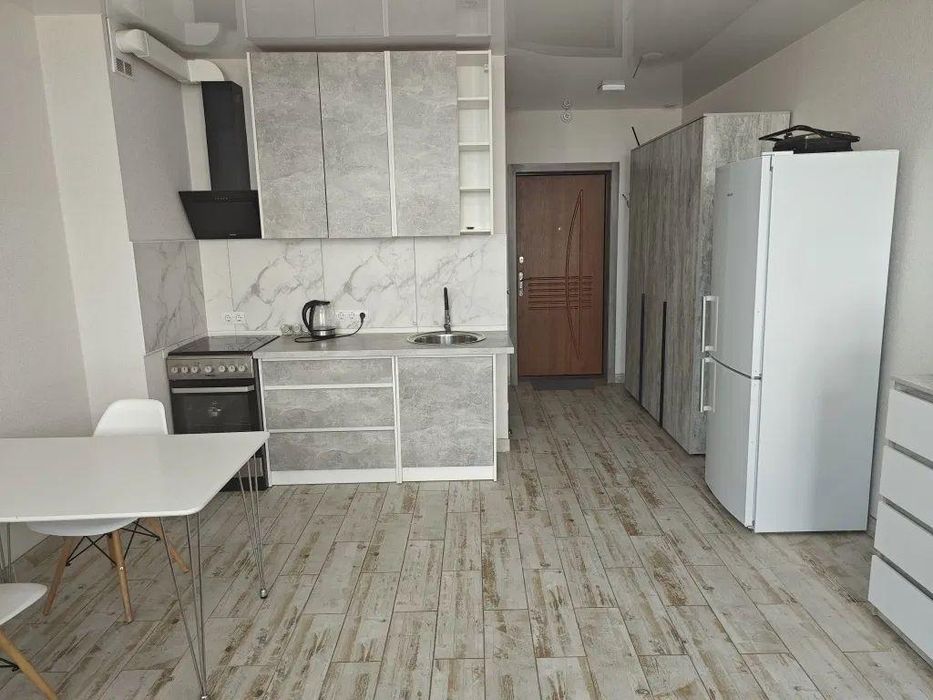 Продам 1 кім.квартиру ЖК Атлант вул. Симона Петлюри м.Бровари EM
