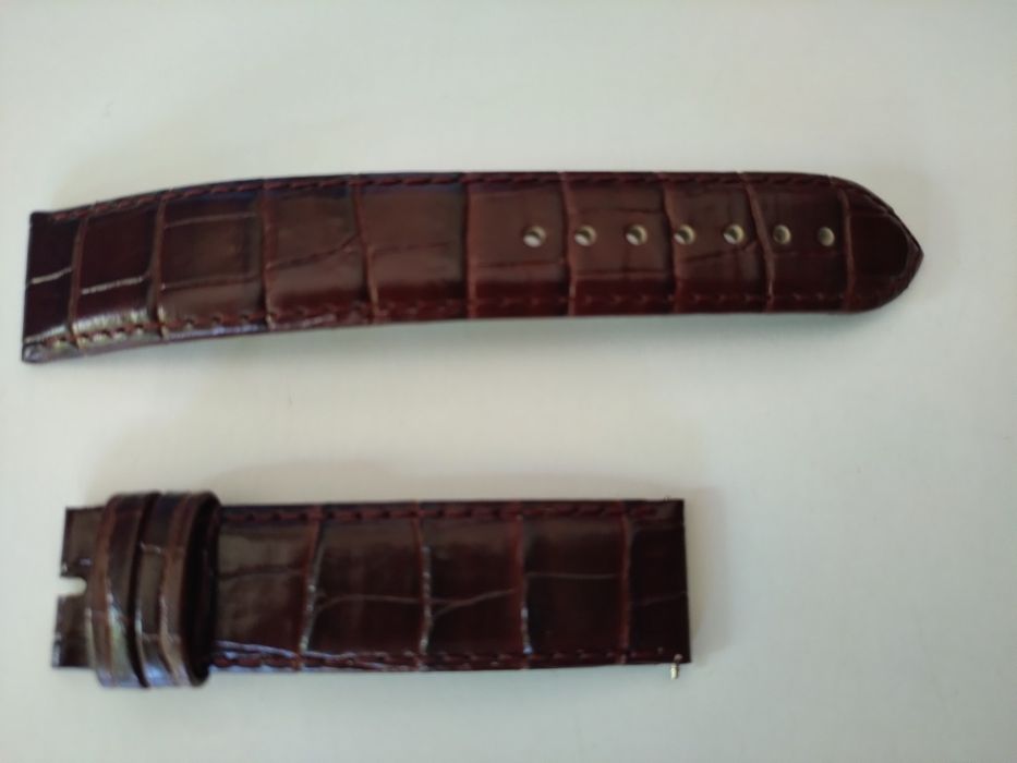 Bracelete relógio em pele