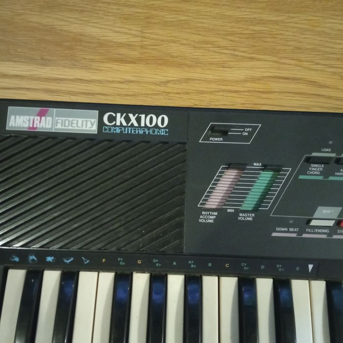 Keybord organki Amstrad Fidelity CKX 100 Kolekcjonerski