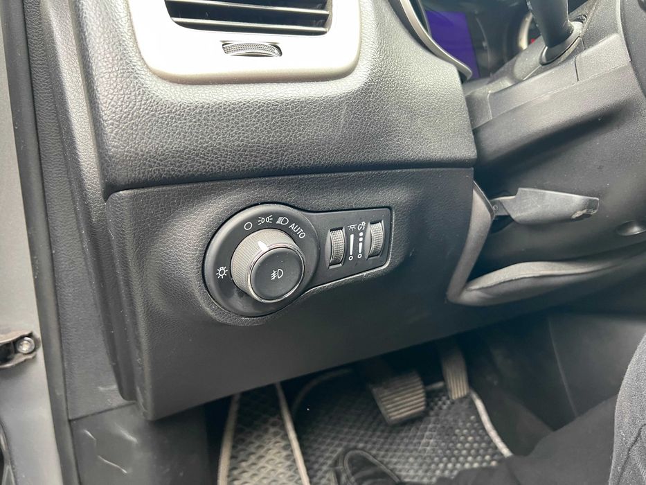 Jeep Compass Latitude 2020 Gray 2.4L