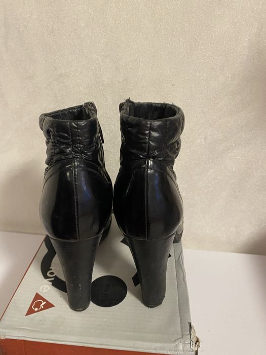 Продам жіночі черевики  фірми welfare