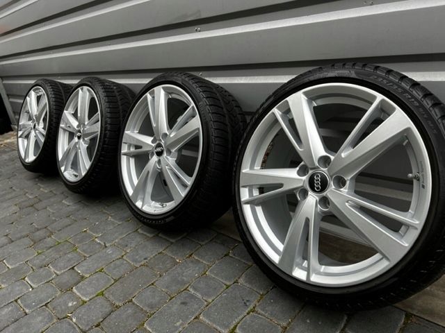 Oryginalne Felgi Audi 19 RS3 S3 A3 A4 A6 TT