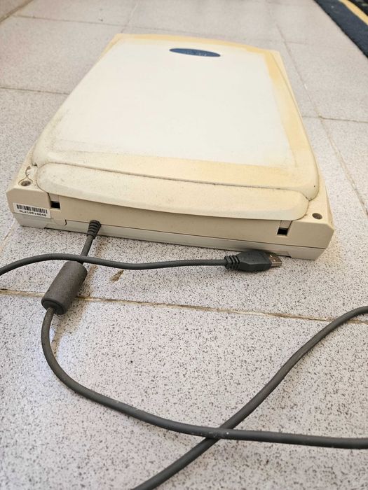 Scanner Mustek 1200 UB Plus