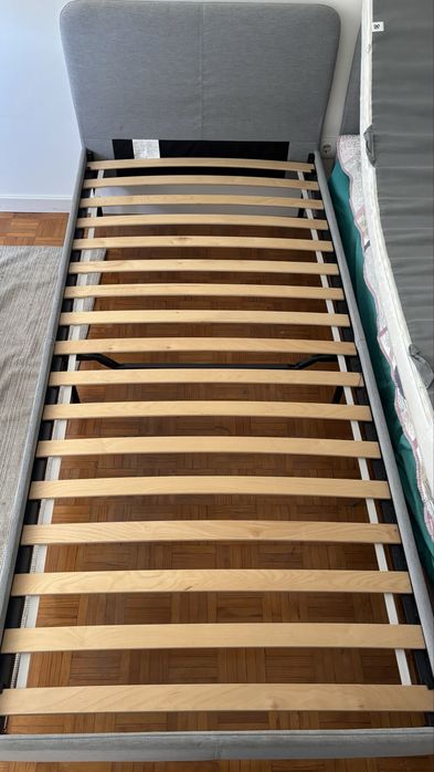 Cama solteiro Ikea