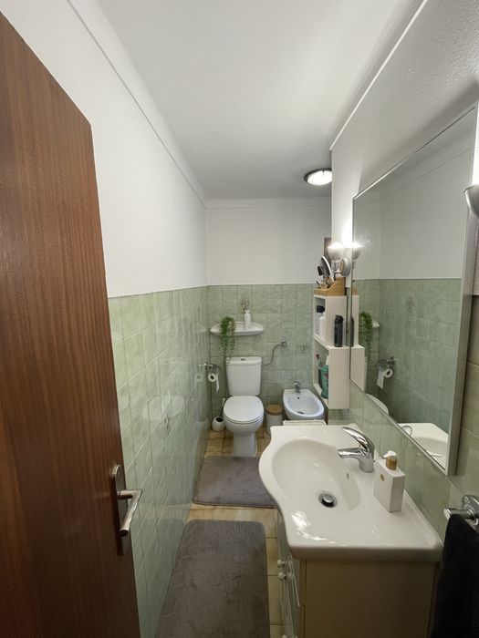 Quarto em frente a escola André Gouveia