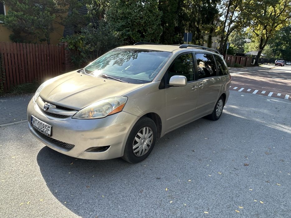 Toyota Sienna