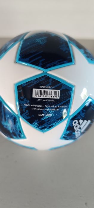Mini piłka Adidas