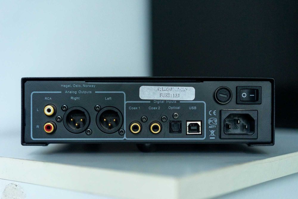 Hegel HD20 DAC 24/192 – świetny stan, pilot, komplet