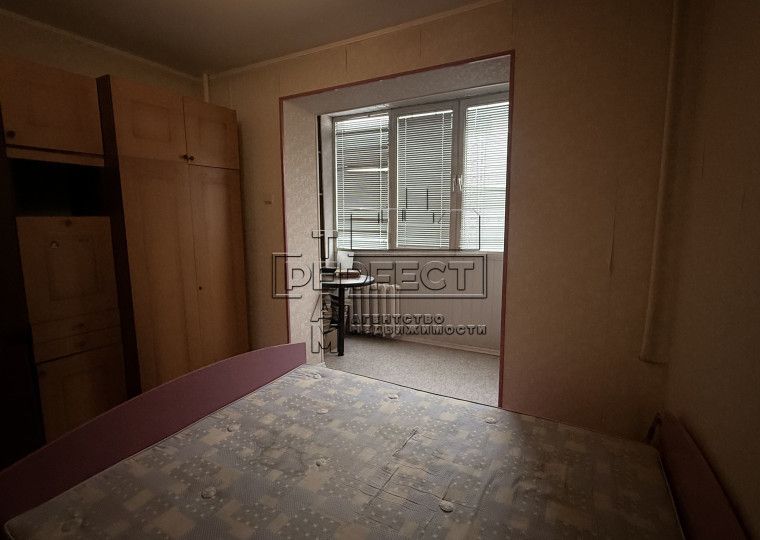 Продаж 3к квартири Бальзака 84