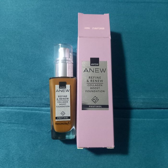 Avon Anew Refine Renew kolagenowy podkład serum z protinolem 420G Caramel