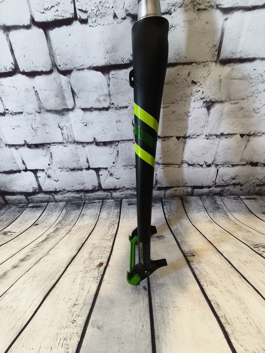Sztywny Widelec Gravel aluminium jak nowy