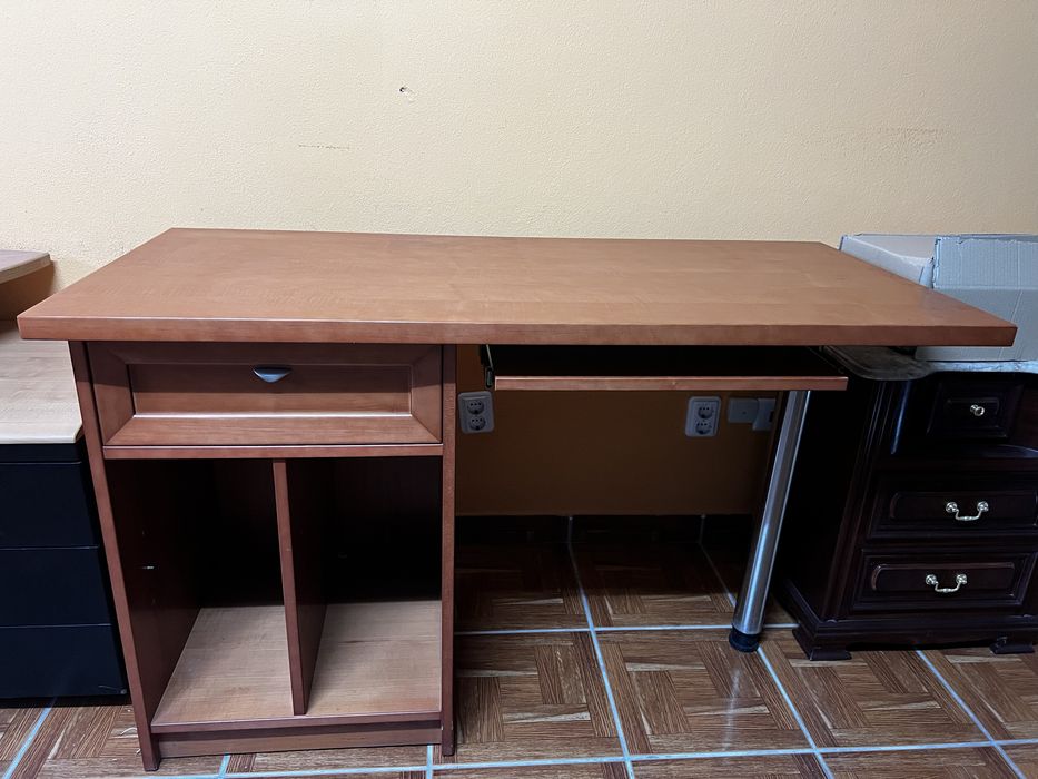 Mesa Quarto / Escritorio Madeira