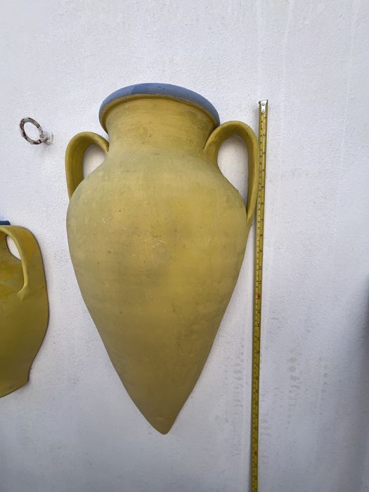 Decoração de parede em barro