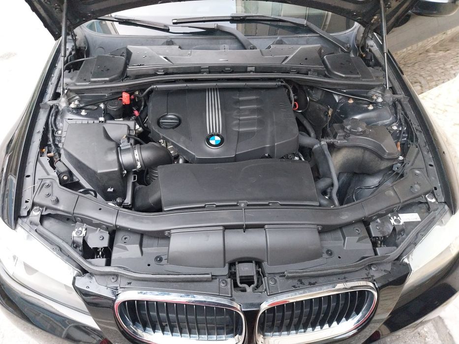 BMW 316d 2010 PRETO