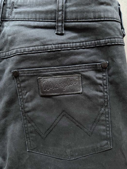 Spodnie Wrangler Greensboro 33x32