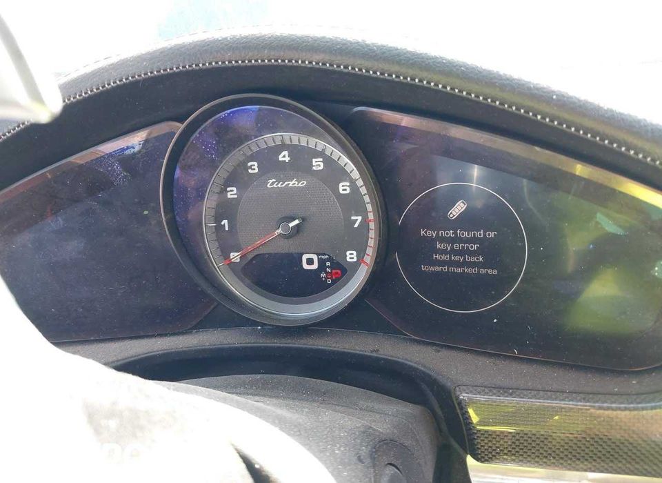 Porsche Panamera (971) Turbo 2017 roku AWD – model USA.