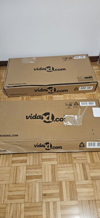 Cabeceira de cama branca