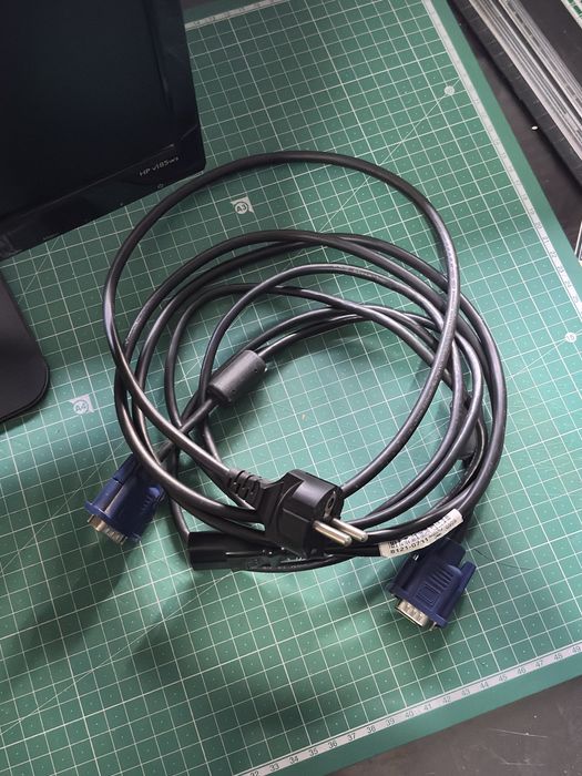 Monitor HP v185ws – Ideal para Escritório, Teletrabalho ou Estudo