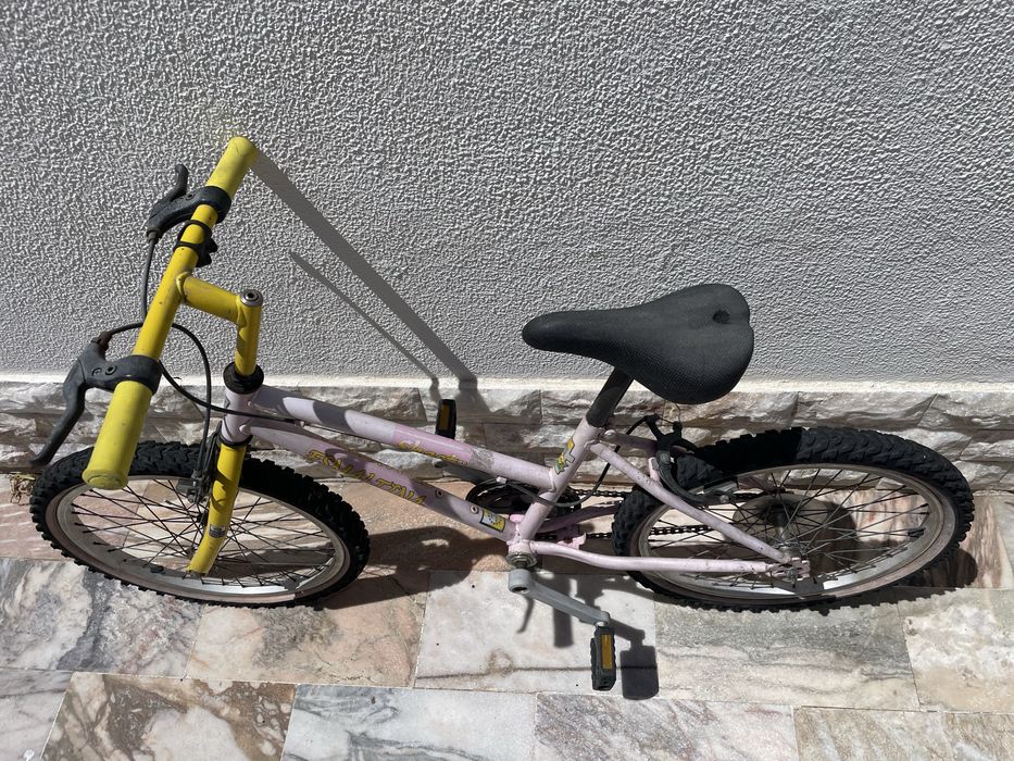 Bicicleta criança Esmaltina