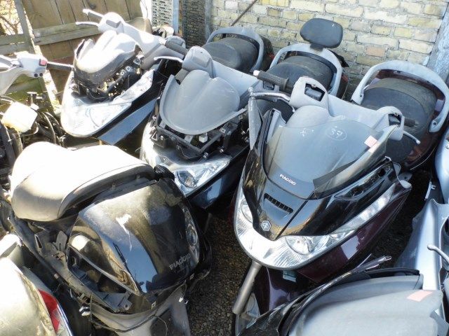 PIAGGIO X8 125 CCM 4T SILNIK czesci lagi koło lampa licznik XEVO