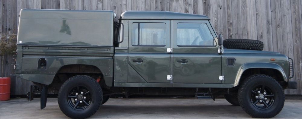 Land Rover Defender 130